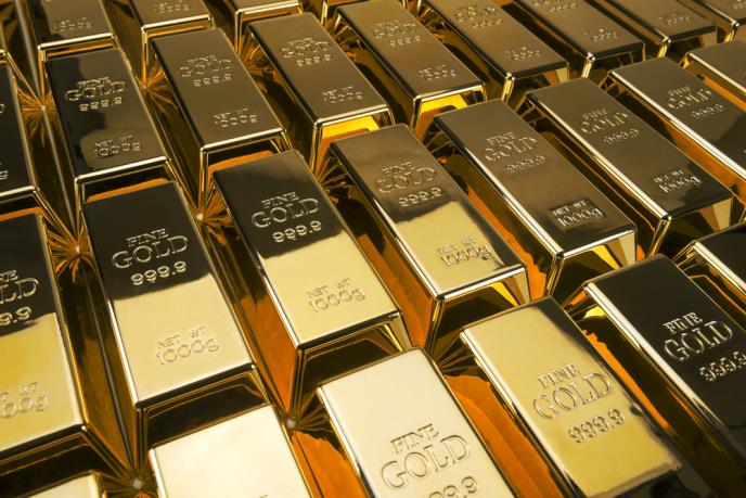 Cena zlata miruje, ali analitičari upozoravaju: Investitori sve više traže sigurno utočište